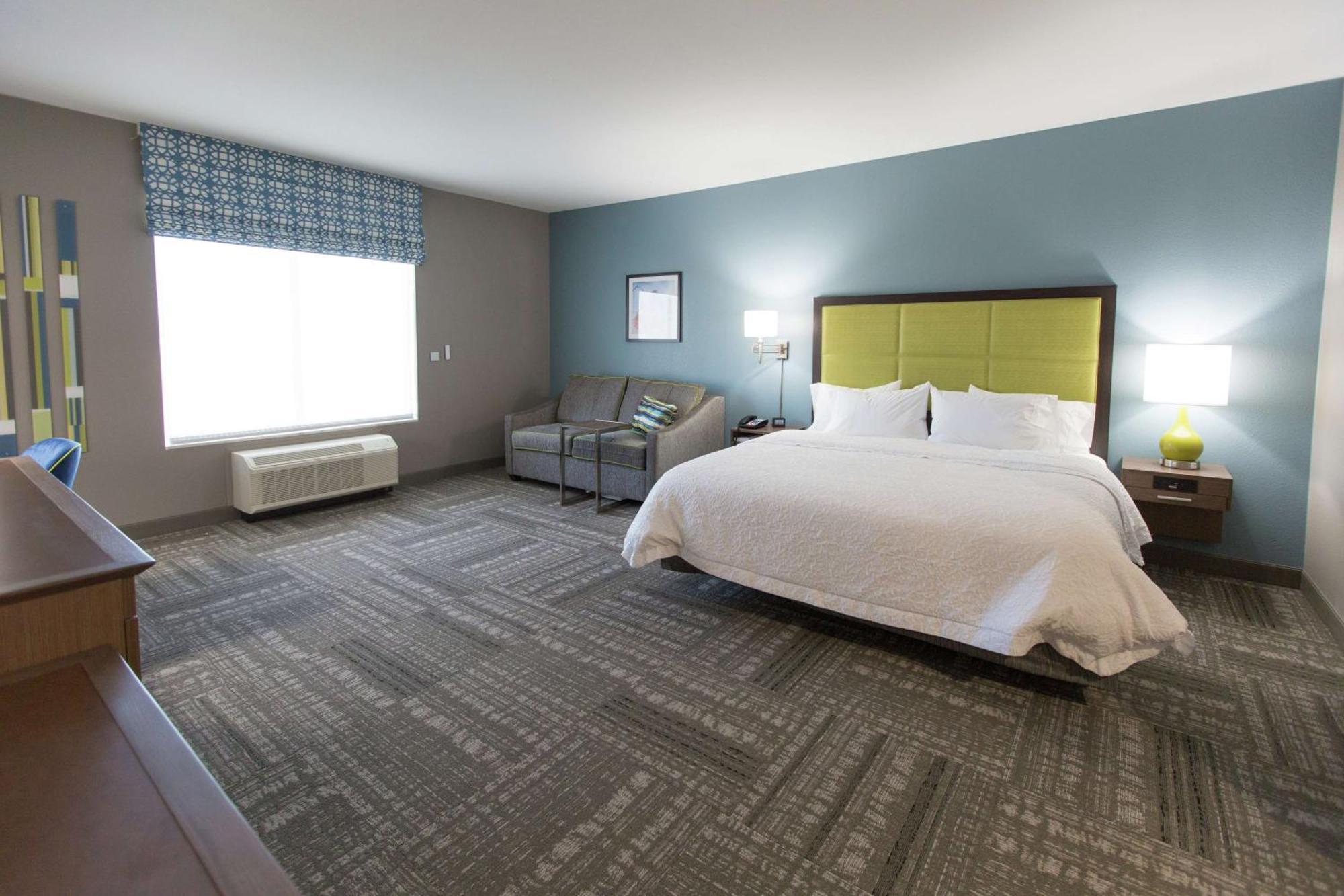 Hampton Inn & Suites Stroud Екстериор снимка
